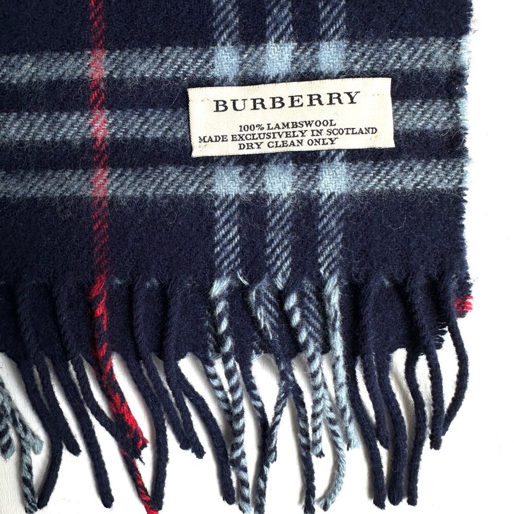 NEW - BURBERRY made in Scotland 100% Lambswool Paid Navy Scarf - UNISEX - Picture 3 of 7